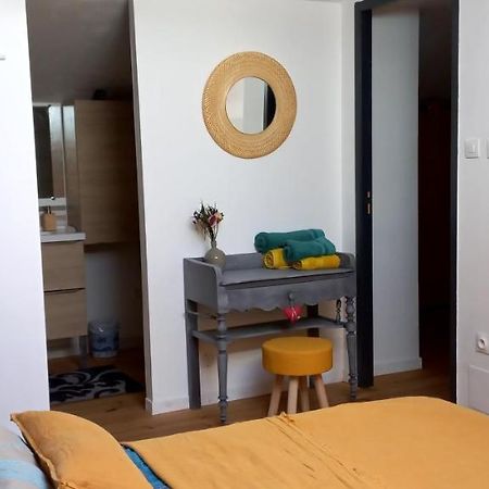 Charmant Logement Avec Terrasse Salinelles Exteriör bild